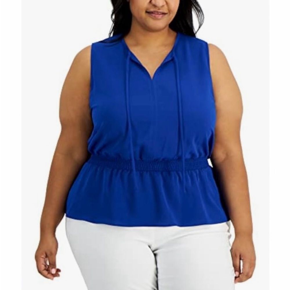Women's 1X NWT Plus Size Royal Blue Sleeveless Peplum Top New